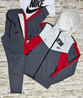 CONJUNTO NIKE TECH - CINZA/BRANCO/VERMELHO