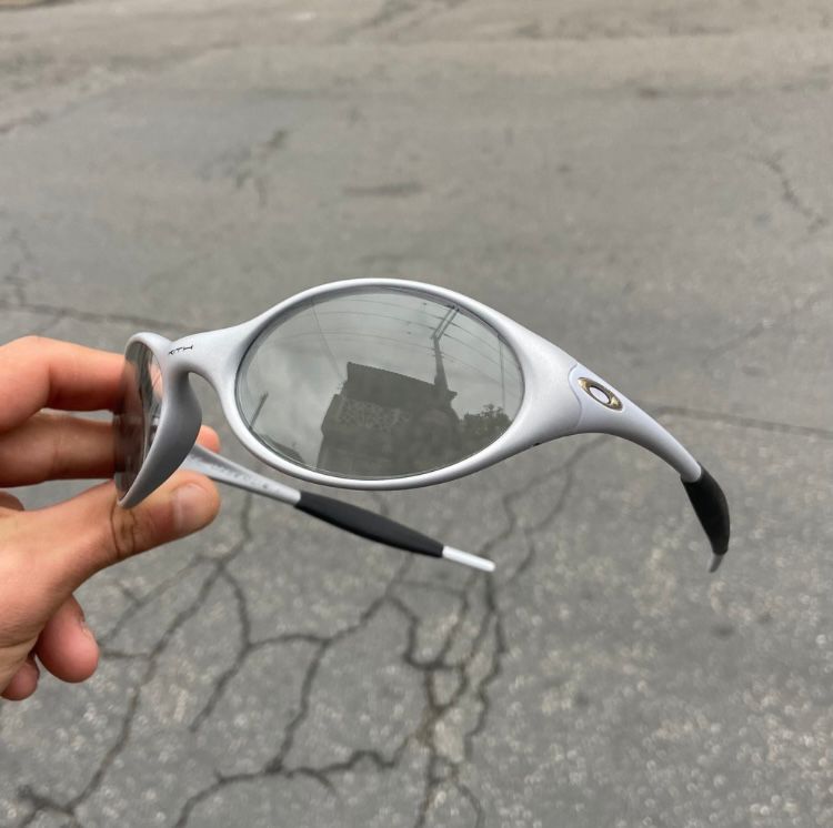 EYE JACKET x KITH LENTE LOW BLACK - PREMIUM