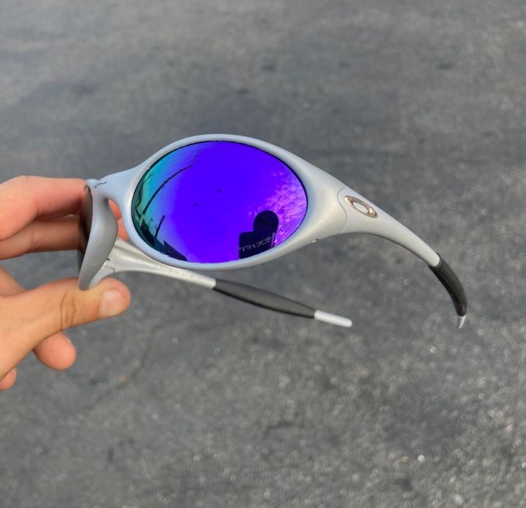 EYE JACKET x KITH LENTE ROXA - PREMIUM