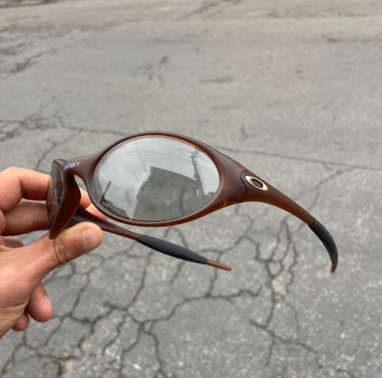 EYE JACKET X SATISFY LENTE LIQUID METAL - PREMIUM